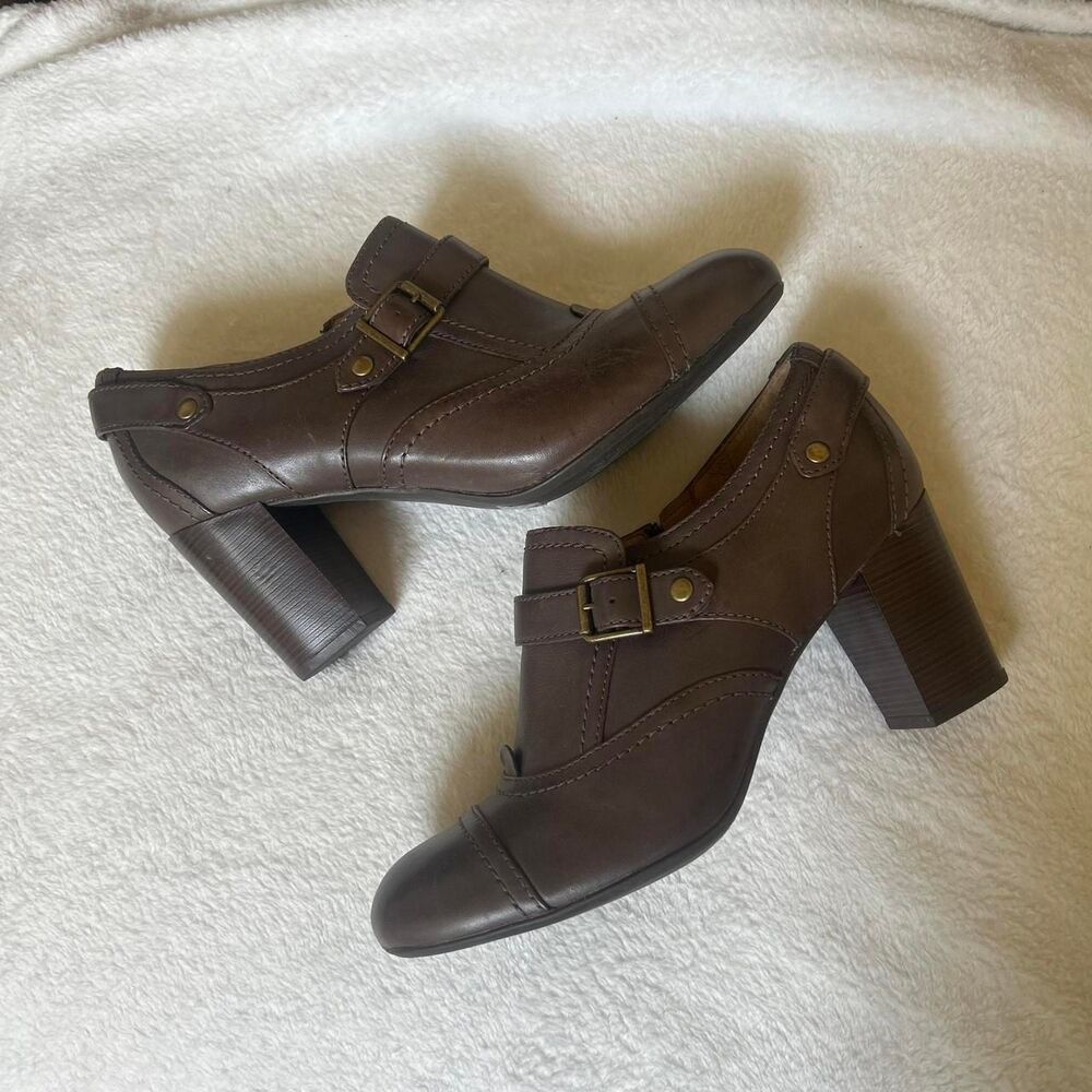 Clarks Indigo Ankle Bootie With Buckle Block Heel Women’s 8.5